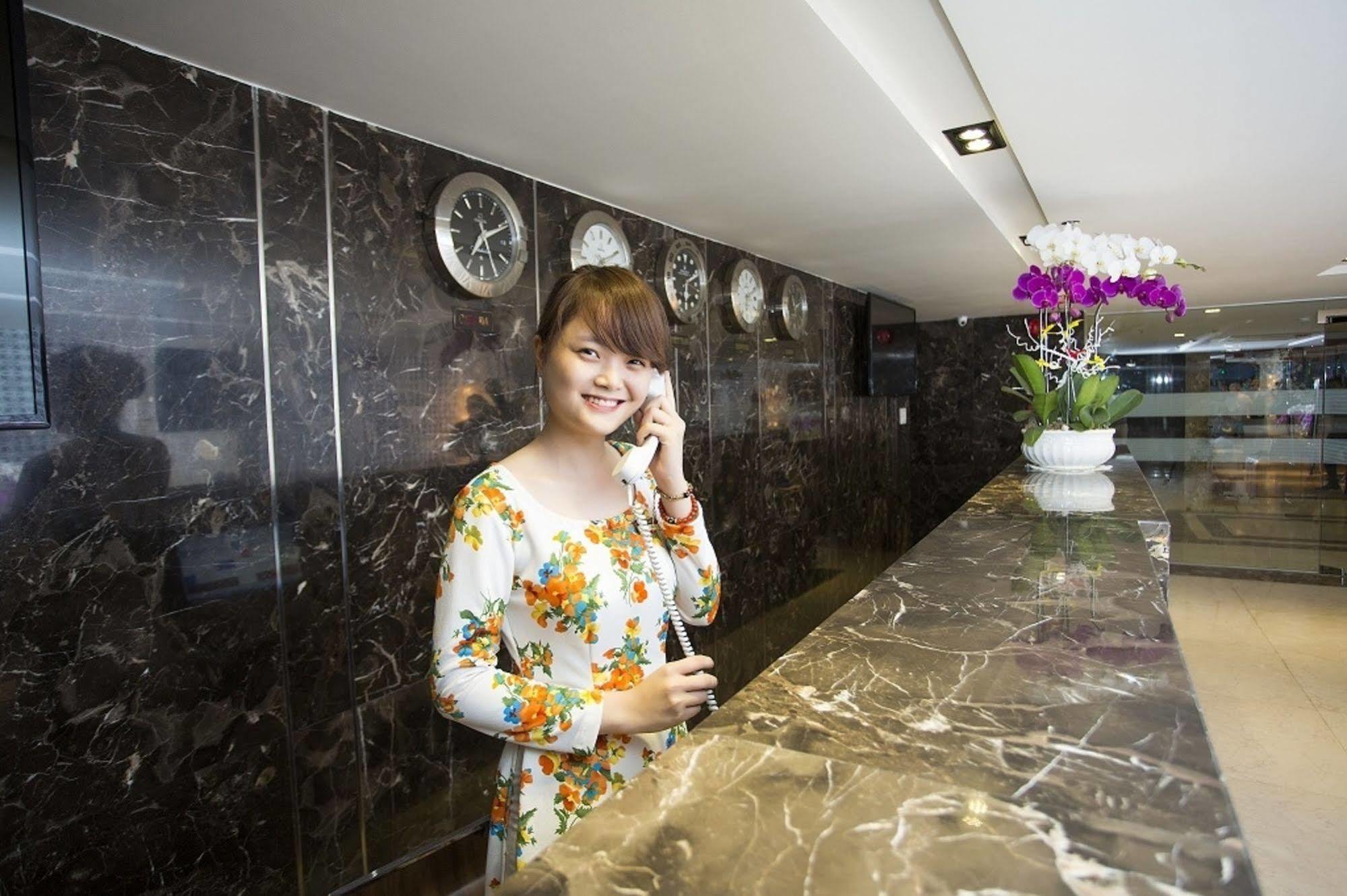 Hotel Triip Mismo Airport
