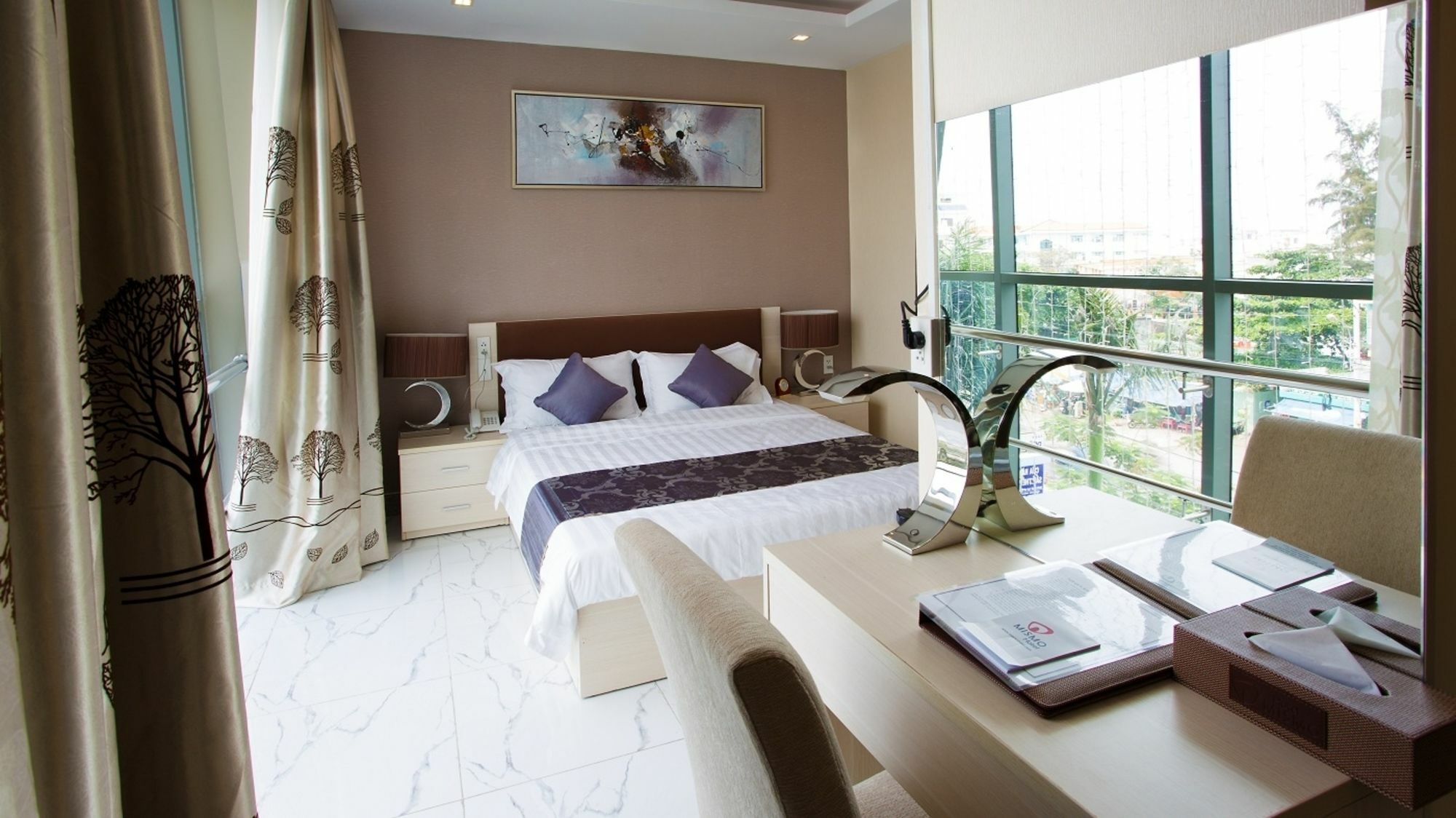 Hotel Triip Mismo Airport Ho Chi Minh City