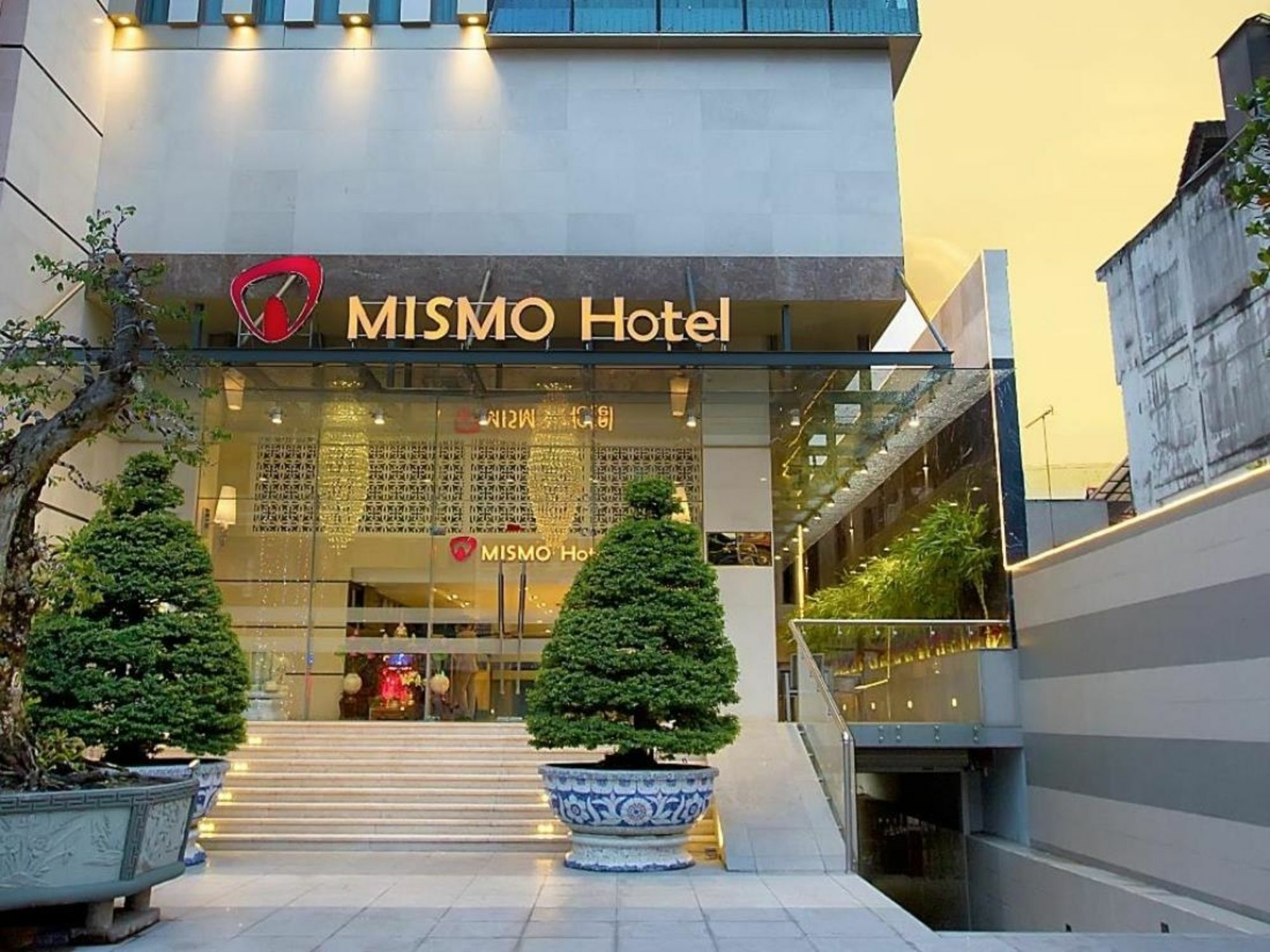 Triip Mismo Airport Ho Chi Minh City