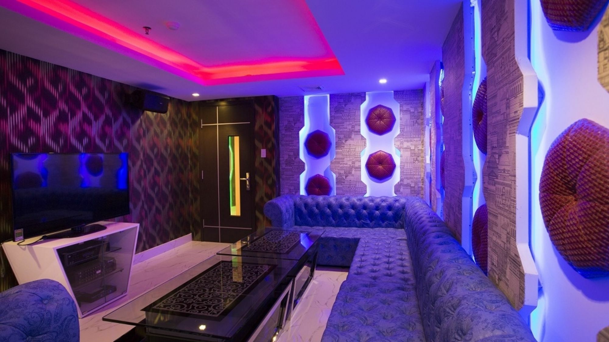 Triip Mismo Airport Hotel Ho Chi Minh City